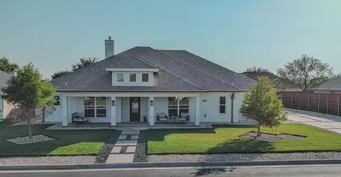 1837 Castle Pnes, San Angelo, TX 76904
