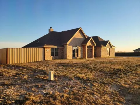 5074 Grey Wolf Ln, San Angelo, TX 76901