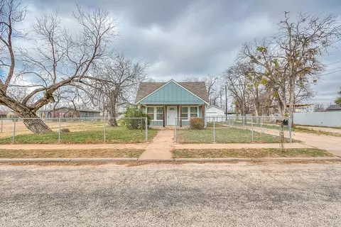 213 N Pope St, San Angelo, TX 76903