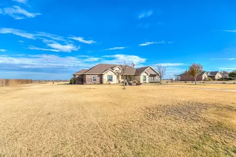 8220 Mccormick Dr, Wall, TX 76957 photo 6