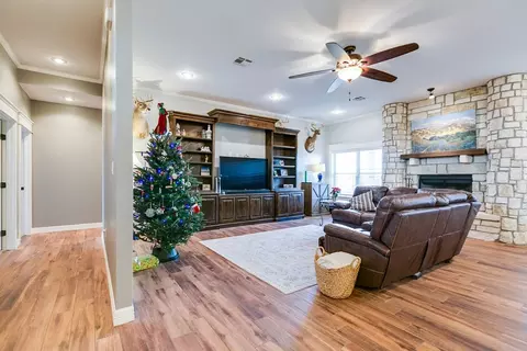 8220 Mccormick Dr, Wall, TX 76957 photo 13