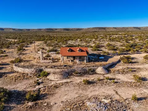 Hwy 190, Ozona, TX 76943