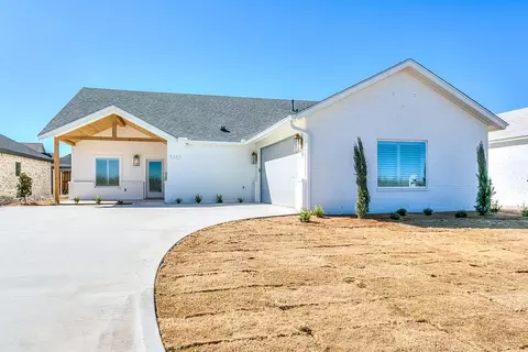 5433 Riviera Ln, San Angelo, TX 76904