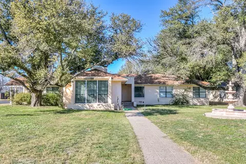 2420 Live Oak St, San Angelo, TX 76901