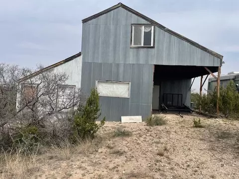 10498 Twin Lakes Ln, San Angelo, TX 76904