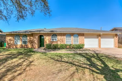 3840 Honeysuckle Ln, San Angelo, TX 76904