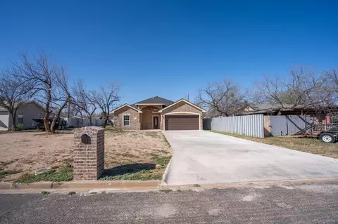 622 E 17th St, San Angelo, TX 76903