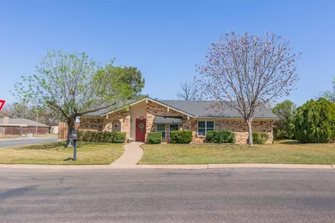 3226 Timber Ridge Dr, San Angelo, TX 76904