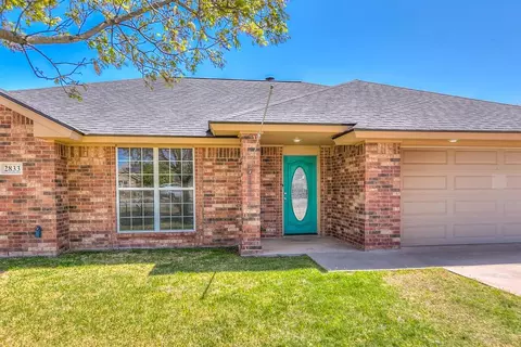 2833 Selman Dr, San Angelo, TX 76905