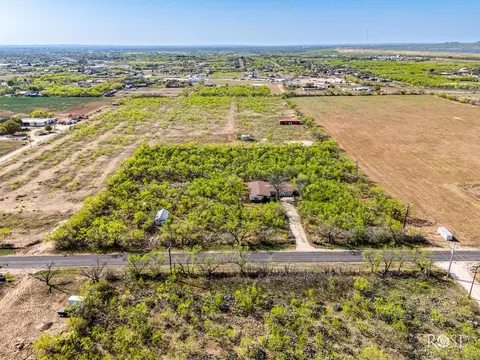 629 Cauley Ln, San Angelo, TX 76903