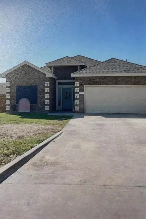 2259 Woodlawn Dr, San Angelo, TX 76901