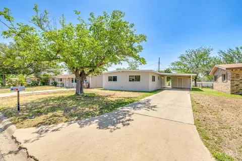 2219 Greenwood St, San Angelo, TX 76901