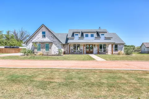 7128 Club Creek Ln, San Angelo, TX 76904