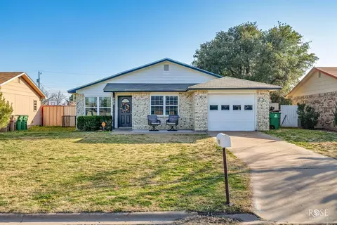 909 E 41st St, San Angelo, TX 76903