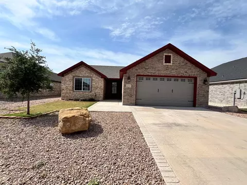 4037 Blair Ln, San Angelo, TX 76904