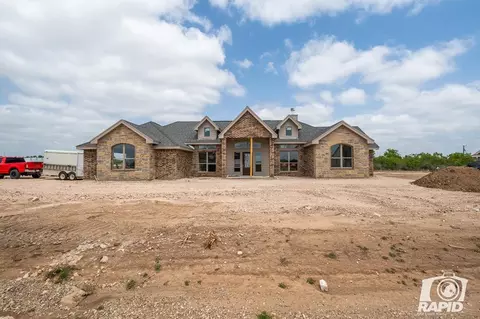 9728 Bighorn Trl, San Angelo, TX 76901