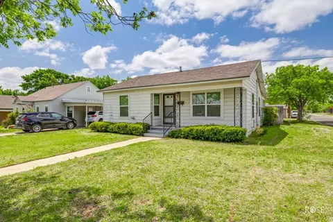 321 N Park St, San Angelo, TX 76901