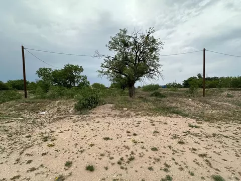 1310 Veck St, San Angelo, TX 76903