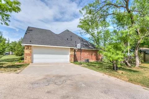 508 Mccarver Dr, Ballinger, TX 76821 photo 31
