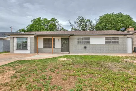 806 E 42nd St, San Angelo, TX 76903