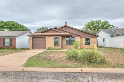1826 High Butte Dr, San Angelo, TX 76905