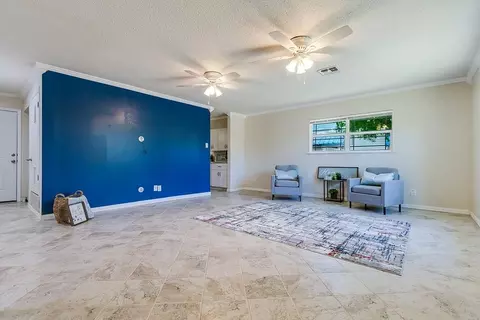 54 E 8th St, San Angelo, TX 76903
