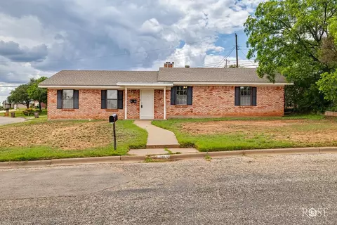 2109 Dartmouth Dr, San Angelo, TX 76904