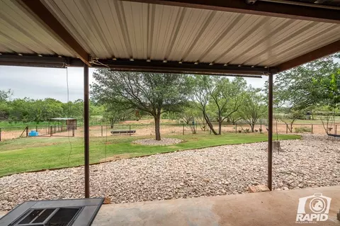 715 E Main St, Bronte, TX 76933 photo 20