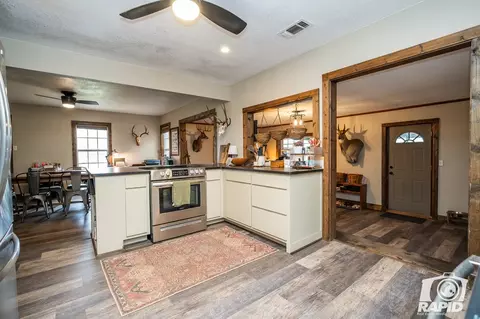 715 E Main St, Bronte, TX 76933 photo 9