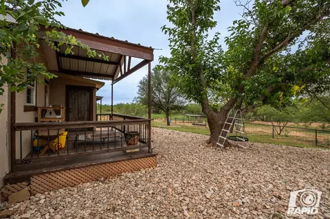 715 E Main St, Bronte, TX 76933 photo 25