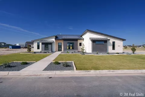 5025 Wolf Creek Dr, San Angelo, TX 76904