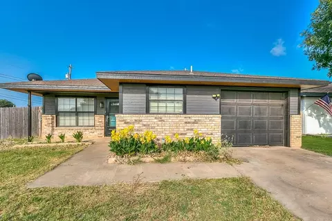 3101 Grove Dr, San Angelo, TX 76903