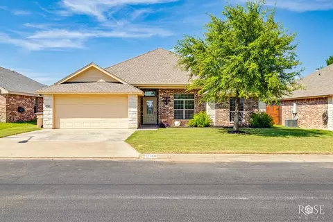 3926 Caroline Ln, San Angelo, TX 76904