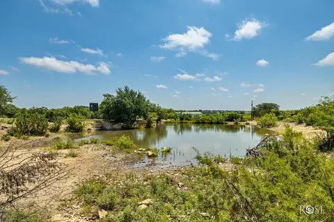 1821 Ranch Rd 864, Sonora, TX 76950