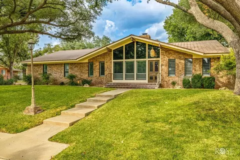 111 Manor St, Sonora, TX 76950