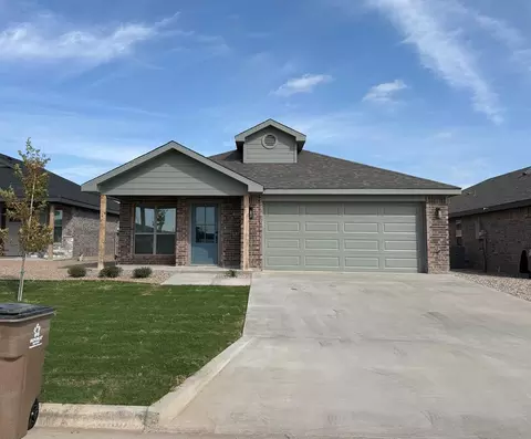 3136 Forest Hill Dr, San Angelo, TX 76904