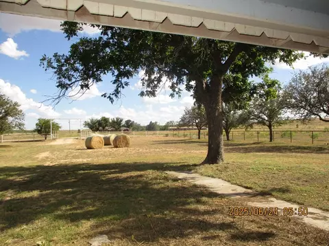 420 Juniper Rd, Bronte, TX 76933 photo 19