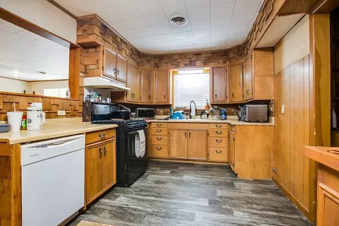 Kitchen - 202 Sharp Ave, Ballinger, TX 76821 photo 2 of 2