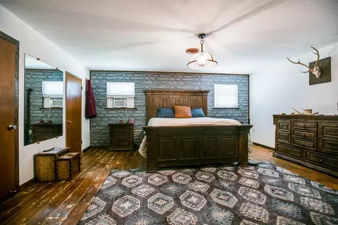 Bedroom - 202 Sharp Ave, Ballinger, TX 76821 photo 5 of 7