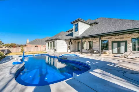 5413 Enclave Ct, San Angelo, TX 76904