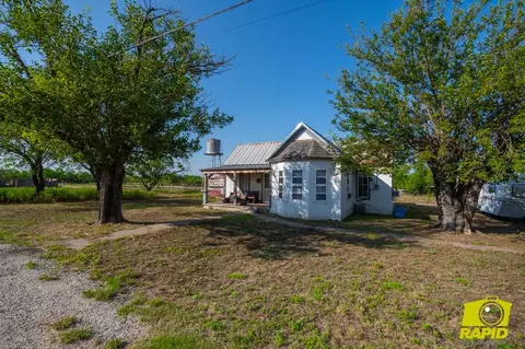 529 Mccord Rd, Eden, TX 76837