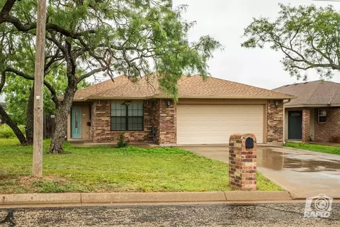 2916 Freeland Ave, San Angelo, TX 76901