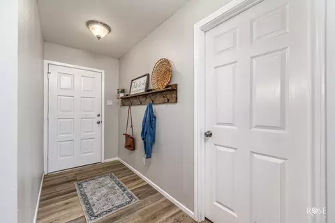 412 E Holmes Ave, Bronte, TX 76933 photo 11