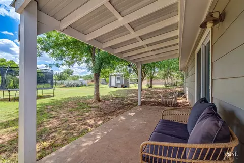 412 E Holmes Ave, Bronte, TX 76933 photo 30
