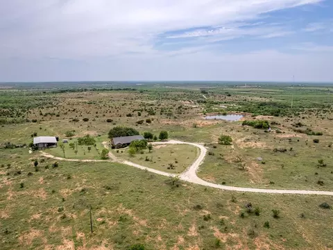 563 563 Cr 409, Talpa, TX 76882