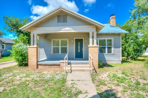 15 N Jackson St, San Angelo, TX 76901