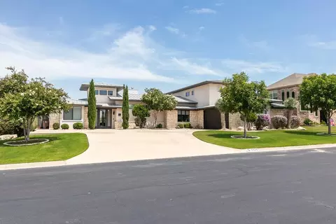 5526 Enclave Ct, San Angelo, TX 76904