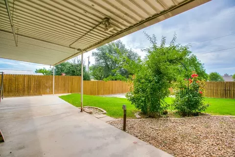 Exterior - 209 N Ave B, Ballinger, TX 76821 photo 7 of 7