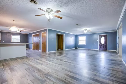 Living - 209 N Ave B, Ballinger, TX 76821 photo 1 of 9