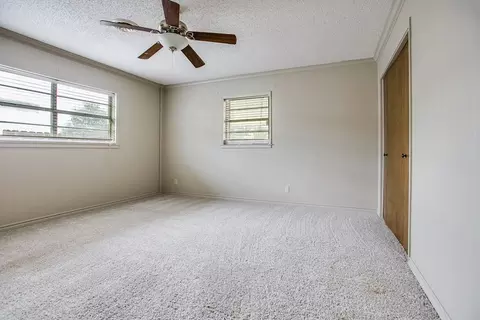 Bedroom - 209 N Ave B, Ballinger, TX 76821 photo 4 of 4